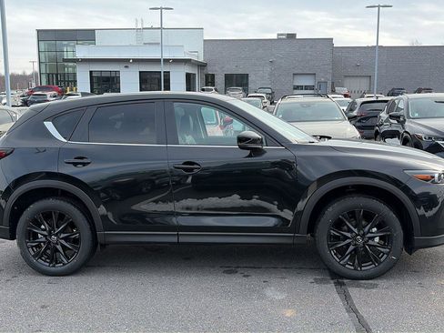 New 2025 MAZDA CX-5 Carbon Edition image 2