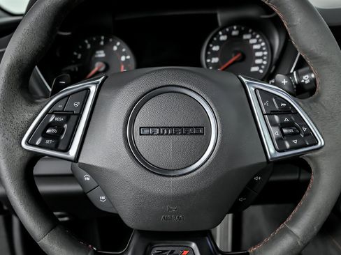 Used 2021 Chevrolet Camaro ZL1 image 27