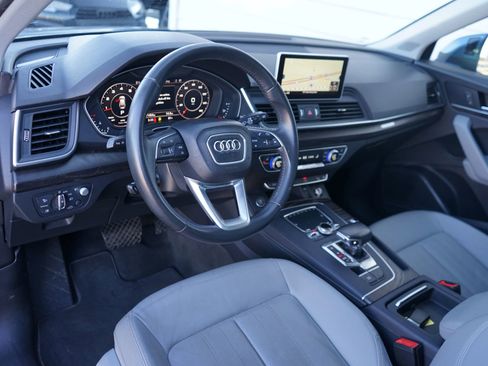 Used 2018 Audi Q5 Prestige w/ Prestige Package image 16