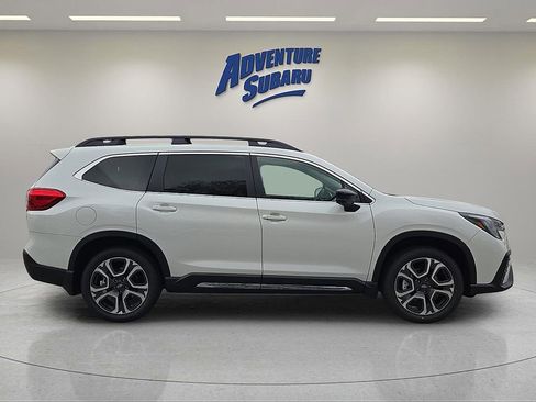 New 2026 Subaru Ascent Limited image 7