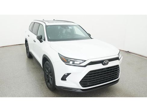 New 2026 Toyota Grand Highlander AWD Hybrid image 14