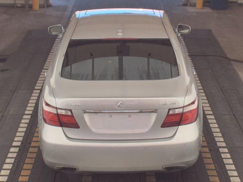 Used 2008 Lexus LS 460 image 3