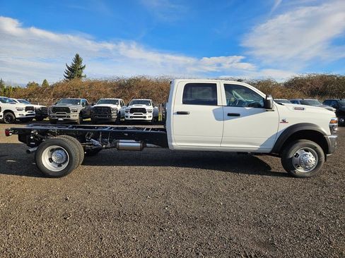 New 2026 RAM 4500 Tradesman AWD/4WD image 8