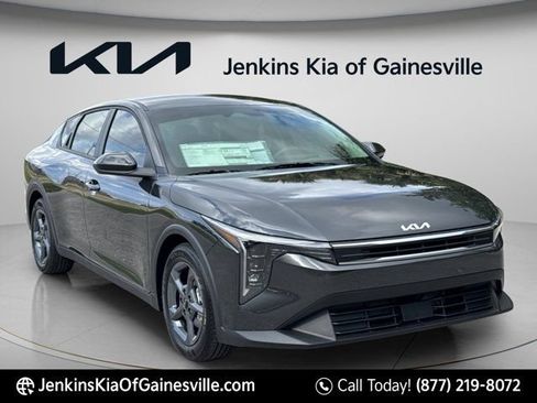 New 2026 Kia K4 FWD image 1