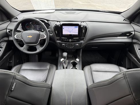 Used 2023 Chevrolet Traverse LT w/ LT Premium Package image 27