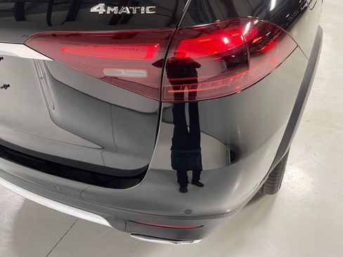 Used 2025 Mercedes-Benz GLE 350 4MATIC image 14