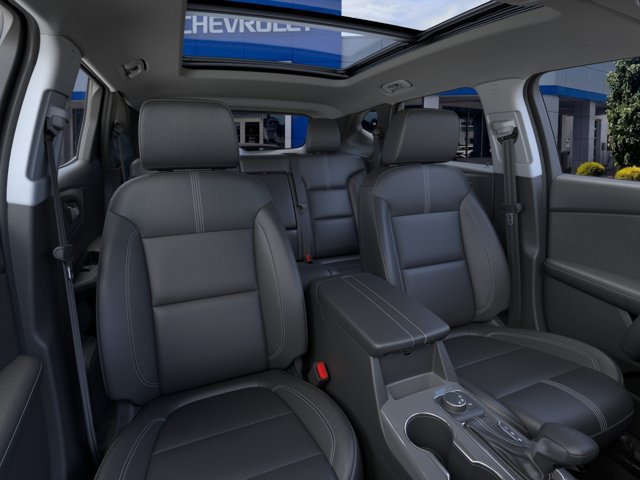 New 2026 Chevrolet Blazer LT w/ LPO, Black Sport Package FWD image 16