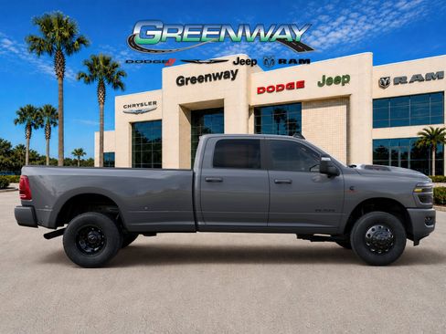 New 2026 RAM 3500 Laramie w/ Night Edition AWD/4WD image 21