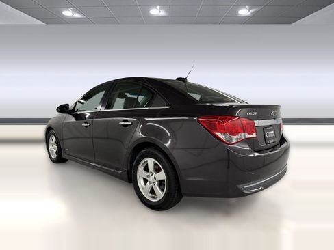 Used 2015 Chevrolet Cruze LTZ w/ Sun, Sound and Sport Package FWD image 3