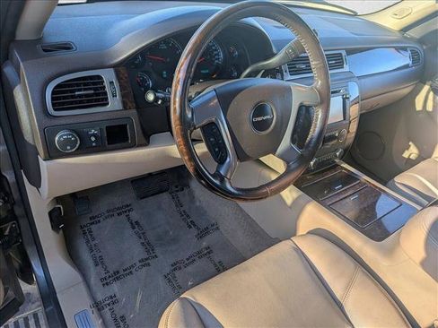 Used 2014 GMC Yukon Denali image 10