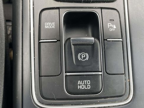 Used 2017 Kia Sorento FWD w/ LX Convenience Package image 26