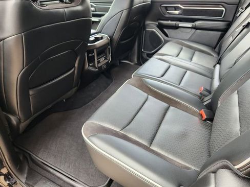 Used 2025 RAM 1500 Laramie AWD/4WD image 28