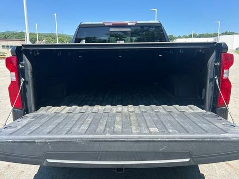 Used 2021 Chevrolet Silverado 1500 LT Trail Boss w/ Convenience Package II AWD/4WD image 21
