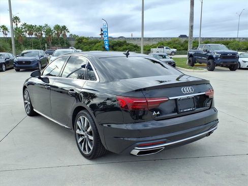 Used 2022 Audi A4 2.0T Premium Plus w/ Premium Plus Package image 4