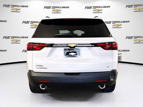 Used 2023 Chevrolet Traverse LT w/ LT Premium Package image 6