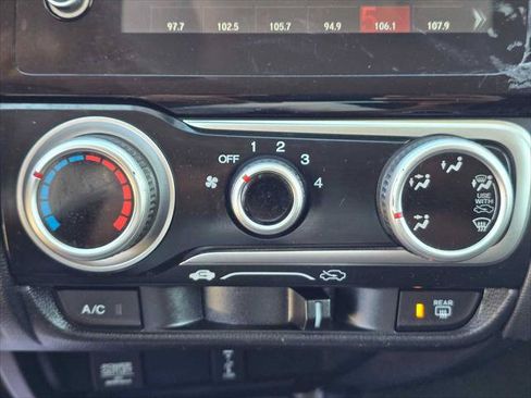 Used 2019 Honda Fit Sport image 30