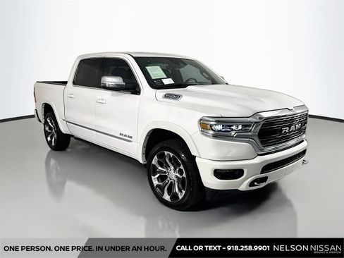 Used 2023 RAM 1500 Limited w/ Body Color Bumper Group AWD/4WD image 3