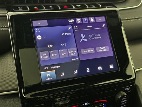 New 2025 Jeep Grand Cherokee Laredo X w/ Trailer Tow Package image 23