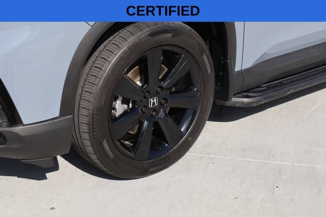Used 2025 Honda Pilot Black Edition image 2