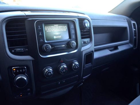 Used 2015 RAM 1500 Express w/ Black Ram 1500 Express Group image 19