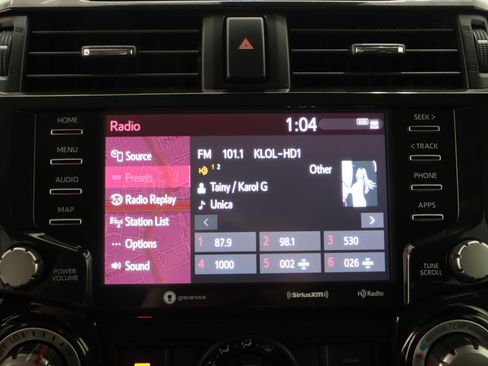 Used 2024 Toyota 4Runner TRD Off-Road Premium w/ Off Road Premium Plus Package AWD/4WD image 19