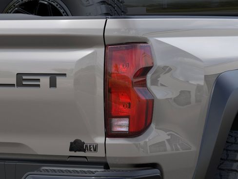 New 2026 Chevrolet Colorado ZR2 w/ ZR2 Bison Edition image 13