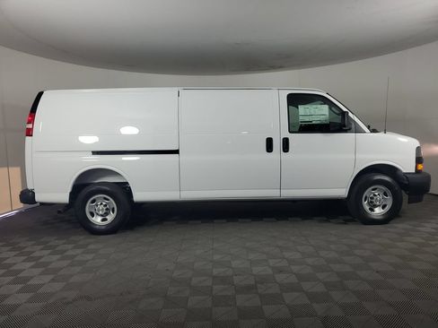 New 2026 Chevrolet Express 3500 Extended w/ Driver Convenience Package RWD image 2