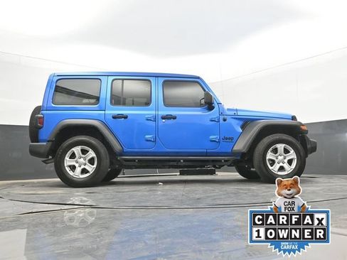 Used 2022 Jeep Wrangler Unlimited Sport w/ Sun And Sound Package AWD/4WD image 62