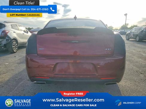 Used 2018 Chrysler 300 S w/ Safetytec Plus Group AWD/4WD image 8