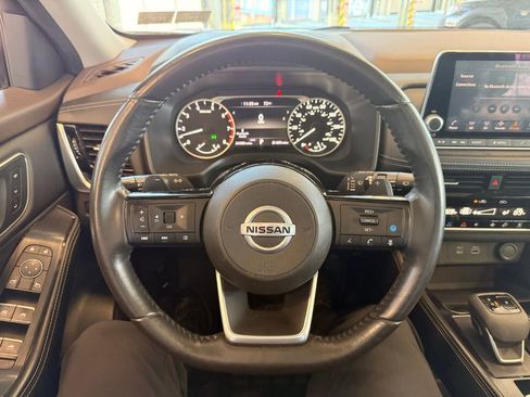 Used 2021 Nissan Rogue SL image 12