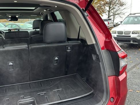 Certified 2023 Honda Pilot Touring image 34