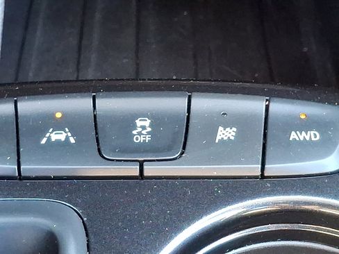 Used 2023 Chevrolet TrailBlazer LT w/ Convenience Package image 24