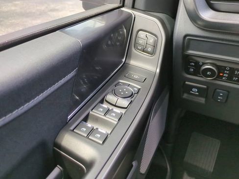 New 2025 Ford F150 Lariat w/ Equipment Group 501A Mid image 30