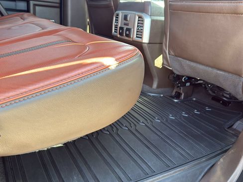 Used 2019 Ford F150 King Ranch w/ Equipment Group 601A Luxury AWD/4WD image 22