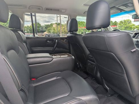 Used 2016 INFINITI QX80 2WD w/ Driver's Assistance Package image 20