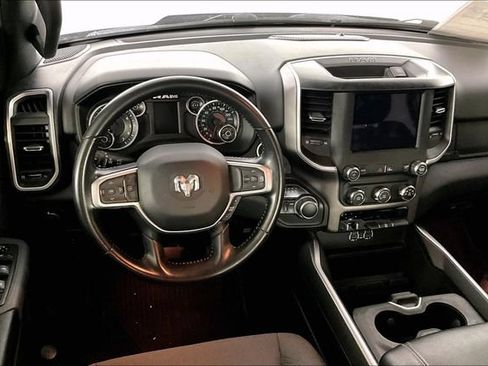 Used 2021 RAM 1500 Big Horn AWD/4WD image 4