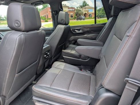 Used 2022 Chevrolet Tahoe High Country AWD/4WD image 15