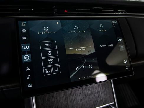 Used 2025 Land Rover Range Rover SE AWD/4WD image 26