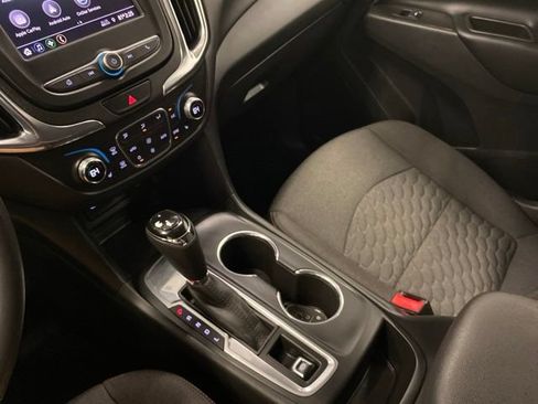 Used 2021 Chevrolet Equinox LT FWD image 14