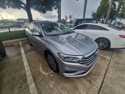 Used 2021 Volkswagen Jetta S FWD image 3
