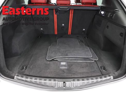 Used 2024 Alfa Romeo Stelvio Sprint image 9
