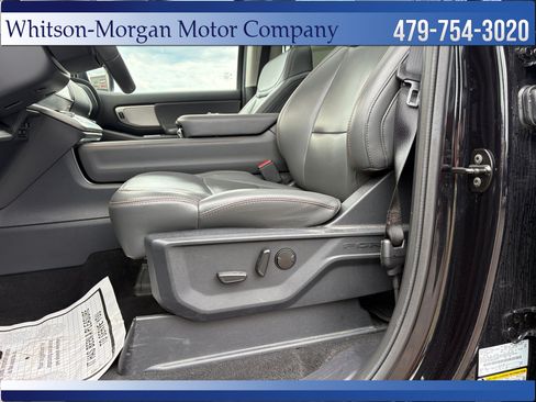 Used 2025 Ford Expedition Max Active AWD/4WD image 16