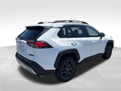 Used 2023 Toyota RAV4 Adventure image 5