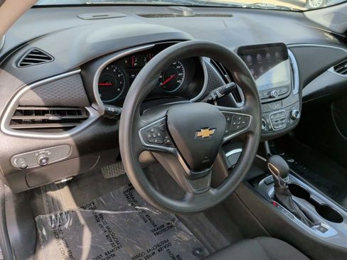Used 2023 Chevrolet Malibu LT image 14