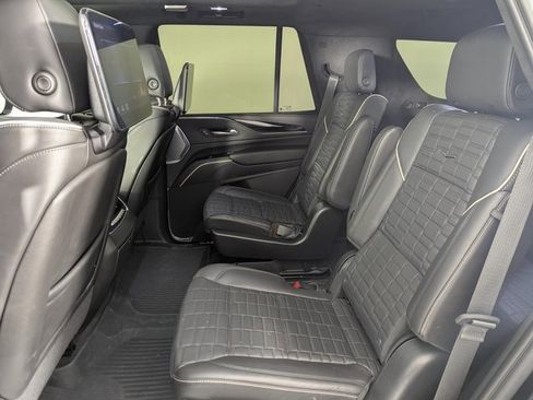Used 2023 Cadillac Escalade V image 17