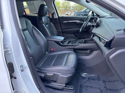 Used 2024 Buick Envision Preferred AWD/4WD image 36