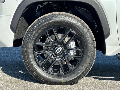 New 2026 Toyota Tundra Limited image 33