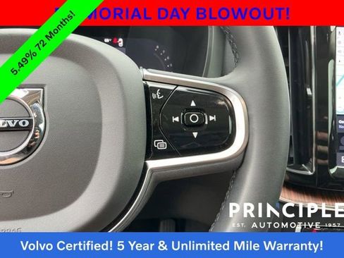 Certified 2023 Volvo XC60 B5 Plus w/ Climate Package AWD/4WD image 24