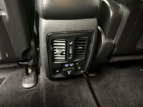 Used 2017 Dodge Durango GT w/ Nav & Power Liftgate Group image 12