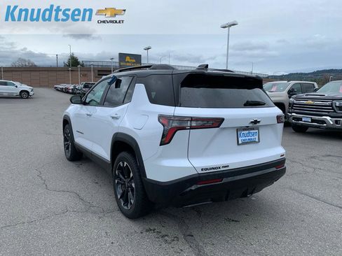 Used 2026 Chevrolet Equinox RS w/ LPO, Floor Liner Package image 5